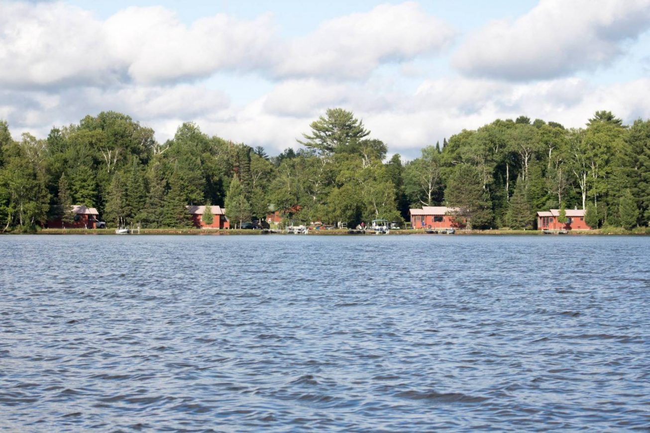 Lodging Wisconsin's Only Quiet Lakes Hayward, Wisconsin Unhurried